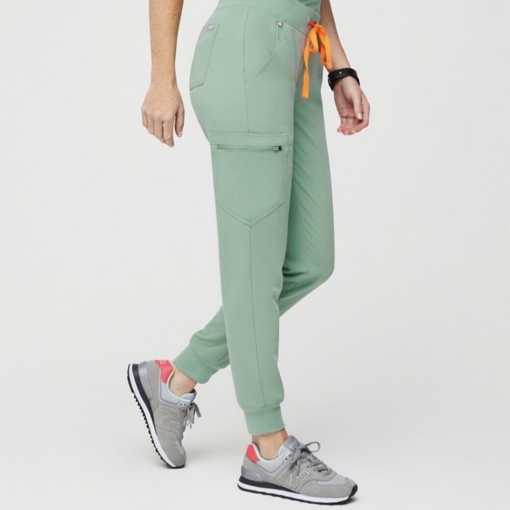 FIGS Zamora Joggers Jade XSP